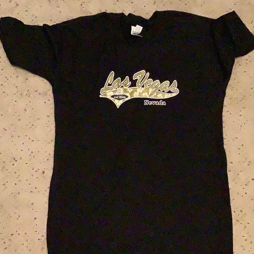 American Apperal shirt women’s